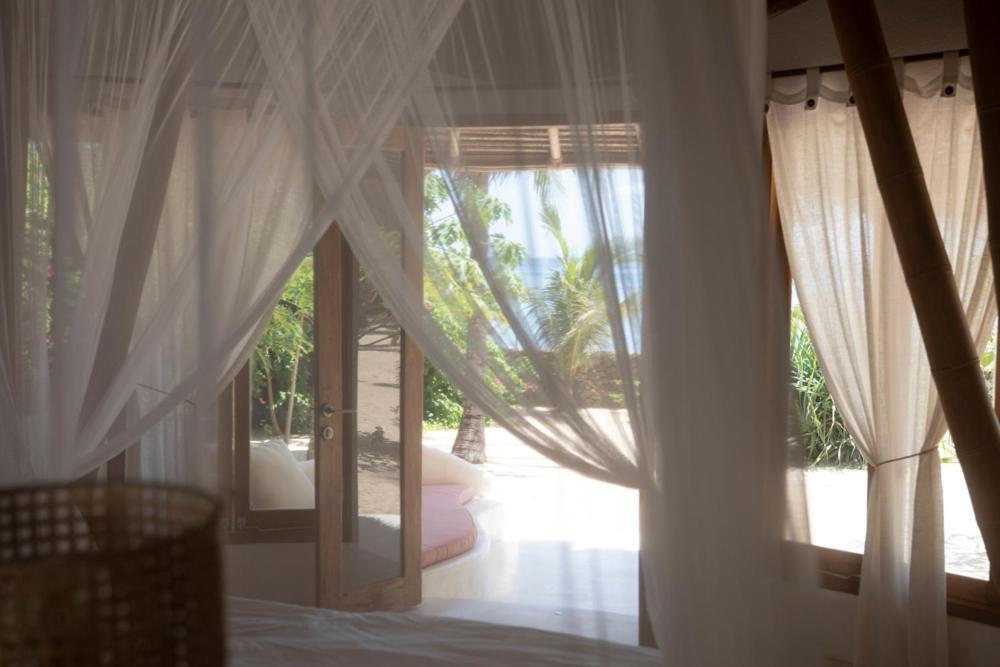 81 Palms Resort Nembrala Cameră foto